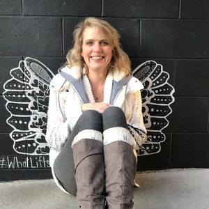 Meet your Posher, Jean